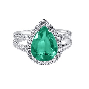 Emerald and Diamond ring mounted in 18K white gold